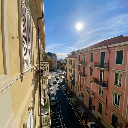 Appartamento Via XX Settembre Sanremo Exterior photo